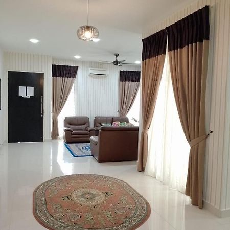 Juniper Homestay Putrajaya Presint 11 Esterno foto