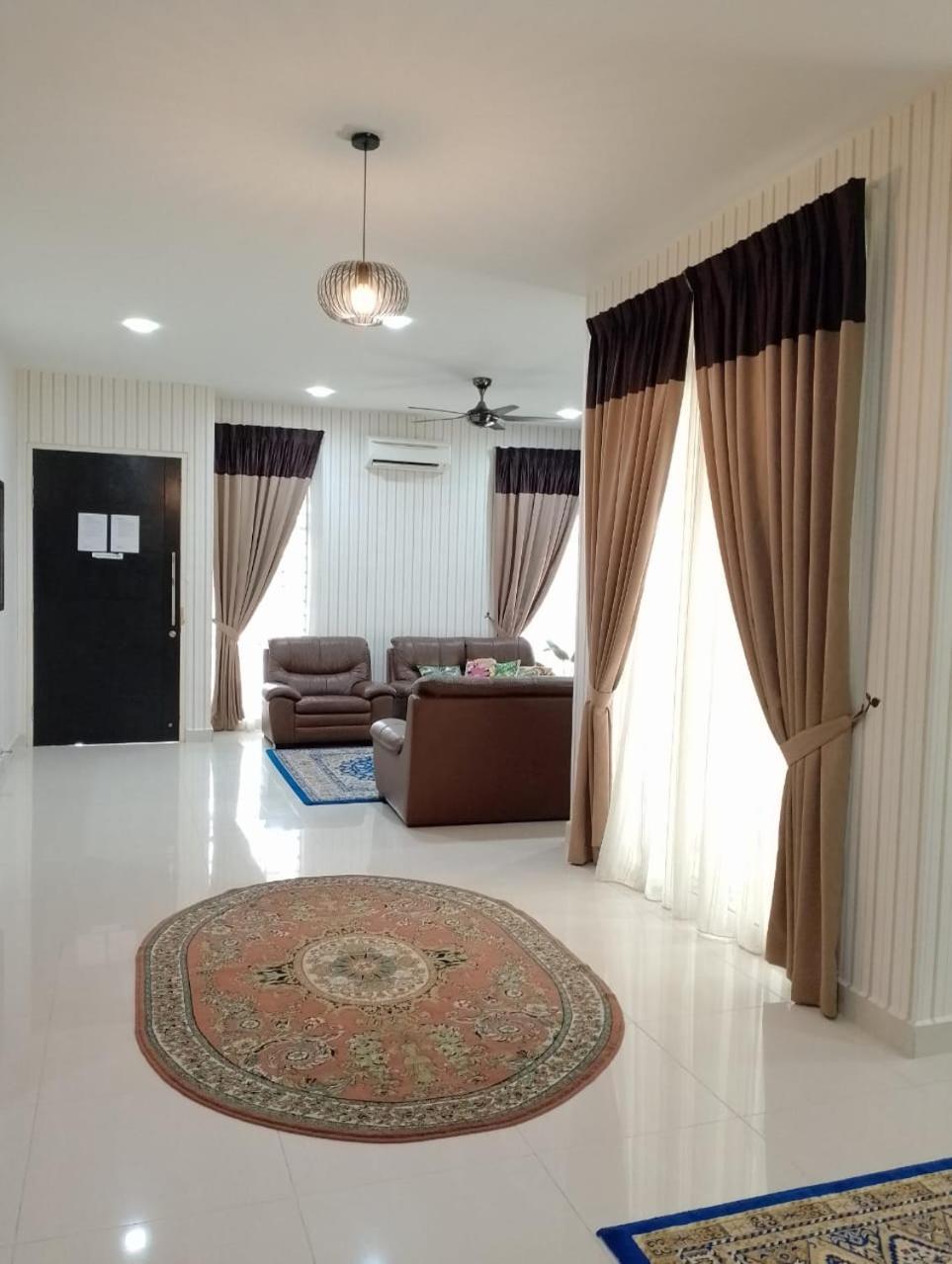 Juniper Homestay Putrajaya Presint 11 Esterno foto